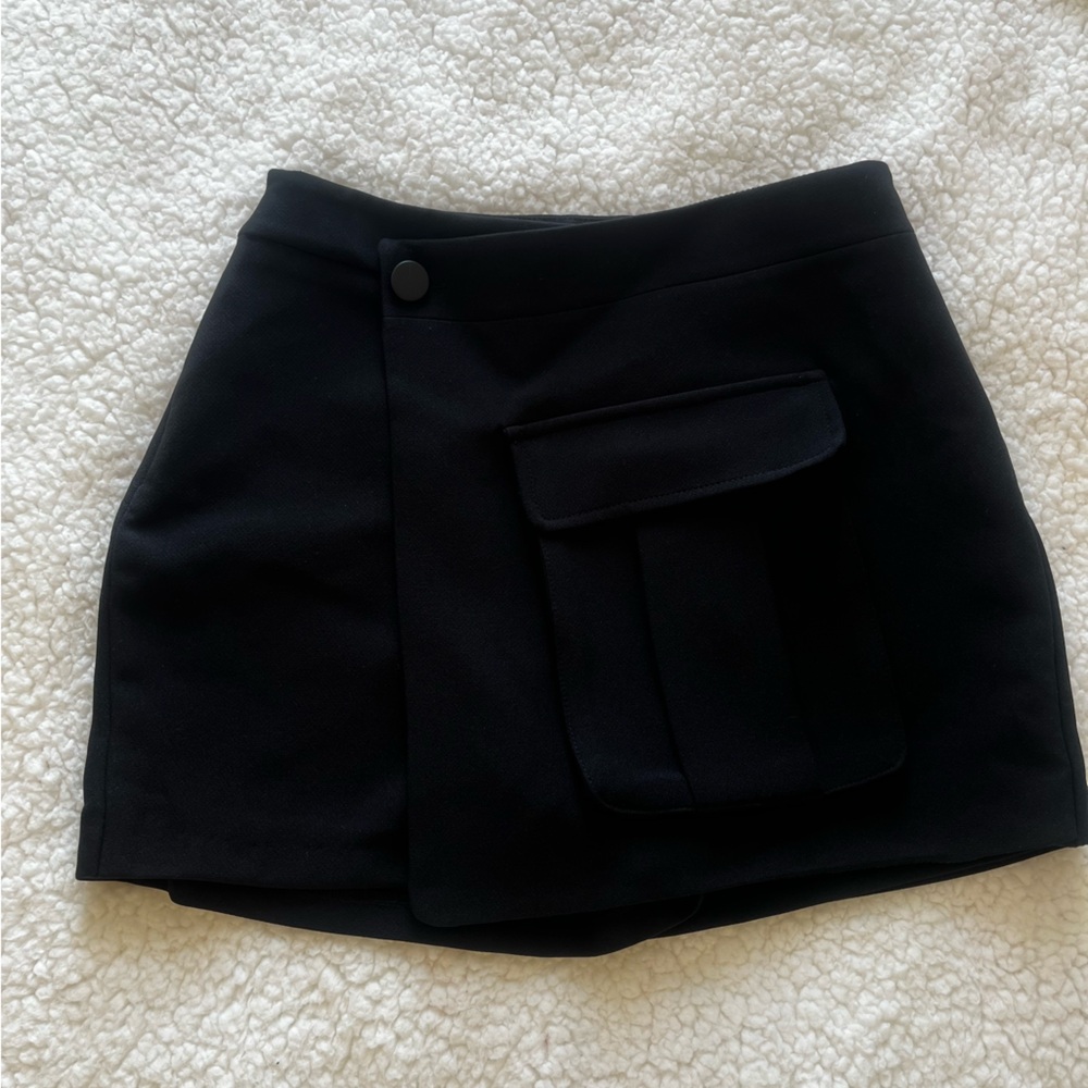 Skort